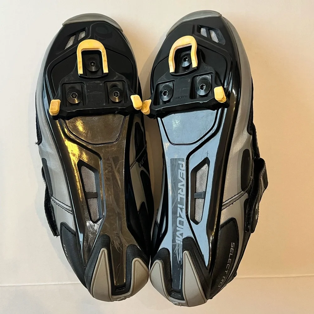 Pearl Izumi Women’s Select Rd IV Black Gray Low Profile Cleats Cycling shoes 42